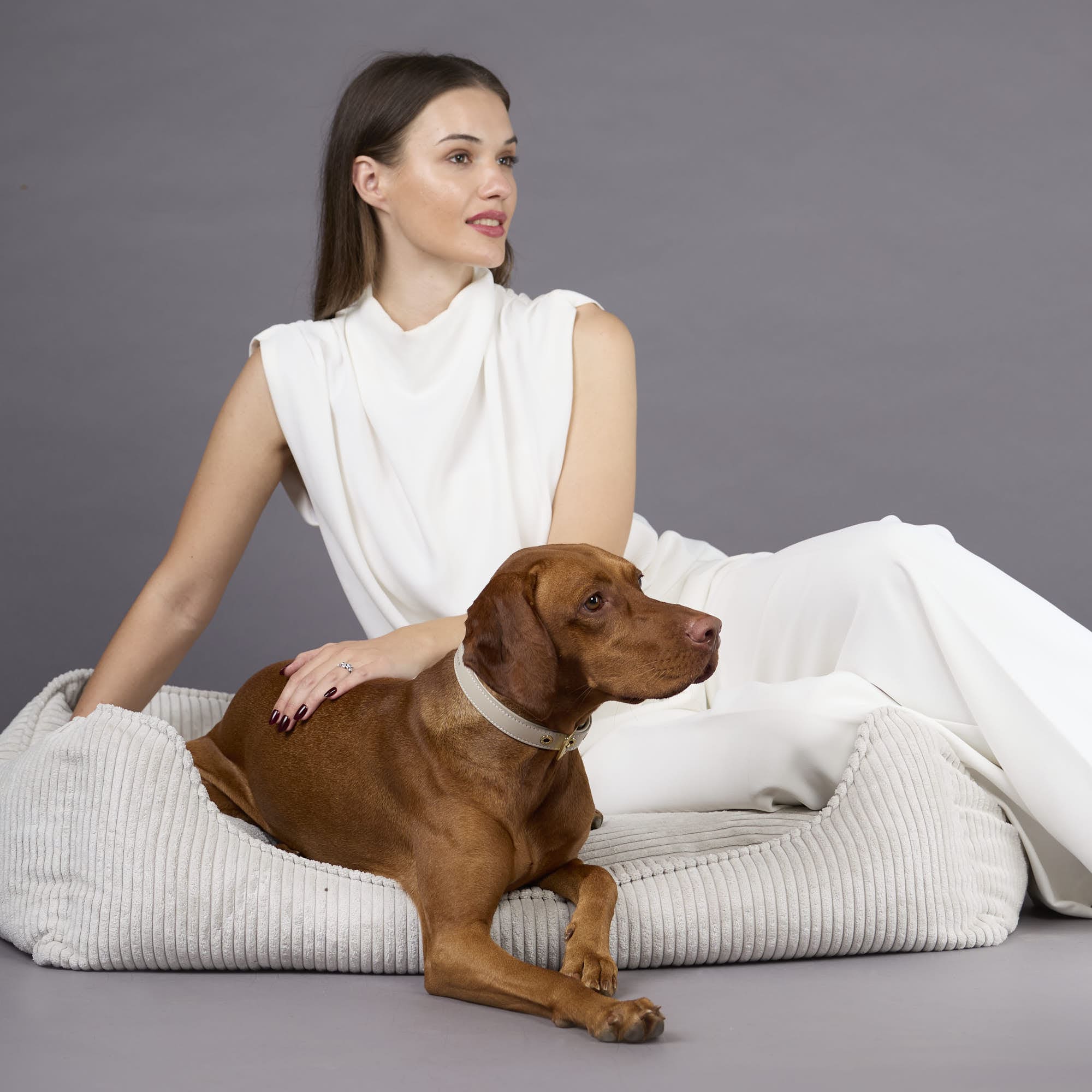 William Walker Orthopädisches Cord Hundebett Moonlight (Hellgrau)